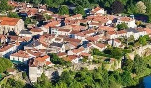 黔西南回乡建别墅为什么一定要选专业乡墅公司